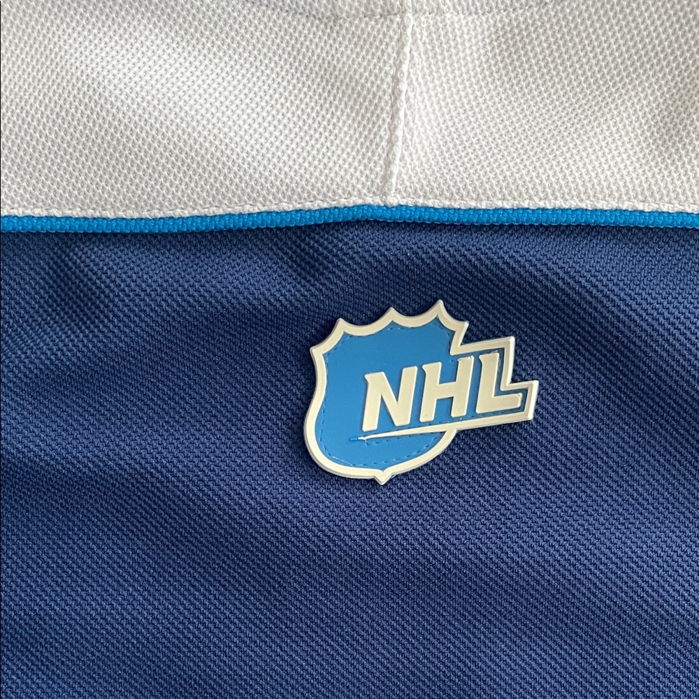 Authentic NHL WINNIPEG JETS Youth Jersey Sports Fan Game-Day Athletics Canada - Picture 7 of 12